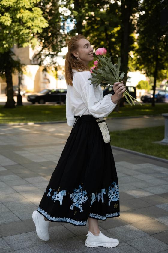 Спідниця двостороння з вибійкою чорна/бордо