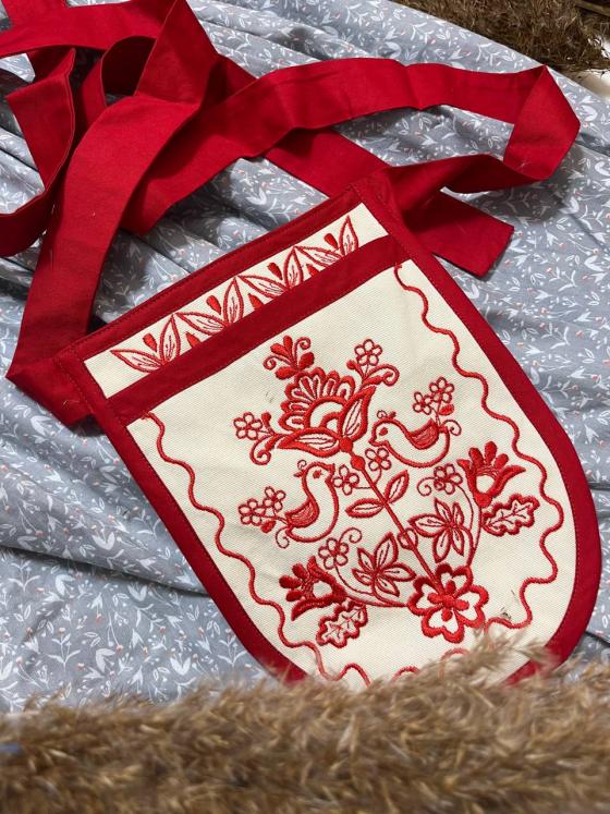 Кишеня Берегиня-дерево життя червоне на світлому Кишеня Берегиня-дерево життя червоне на світлому