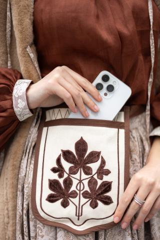 Кишеня Каштани, коричнева