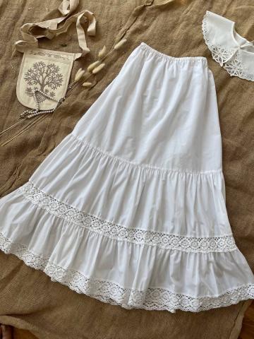 Нижня спідниця біла