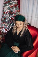 Сорочка з натуральної бавовни з пишними рукавами в чорному кольорі (Індивідуальне пошиття)