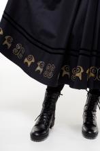 Спідниця одностороння на кокетці з вибійкою "Баранці" та розписаним поясом Спідниця одностороння на кокетці з вибійкою "Баранці" та розписаним поясом