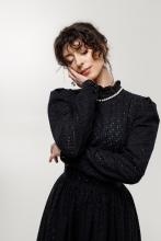 Сукня з прошви чорна