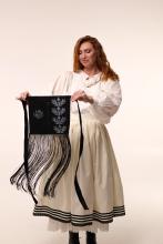 Кишенька з бахромою